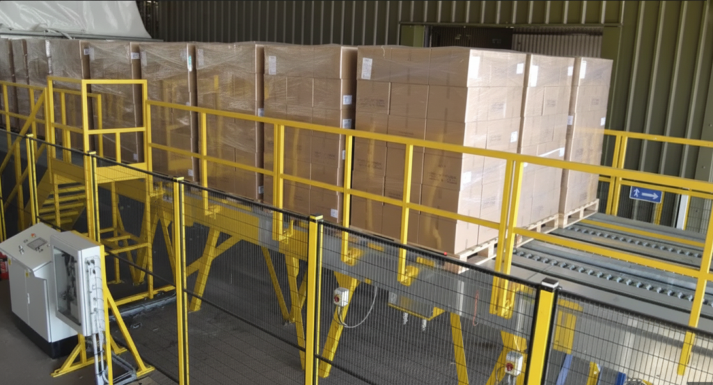Clean Conveyor View with 9 block pallet